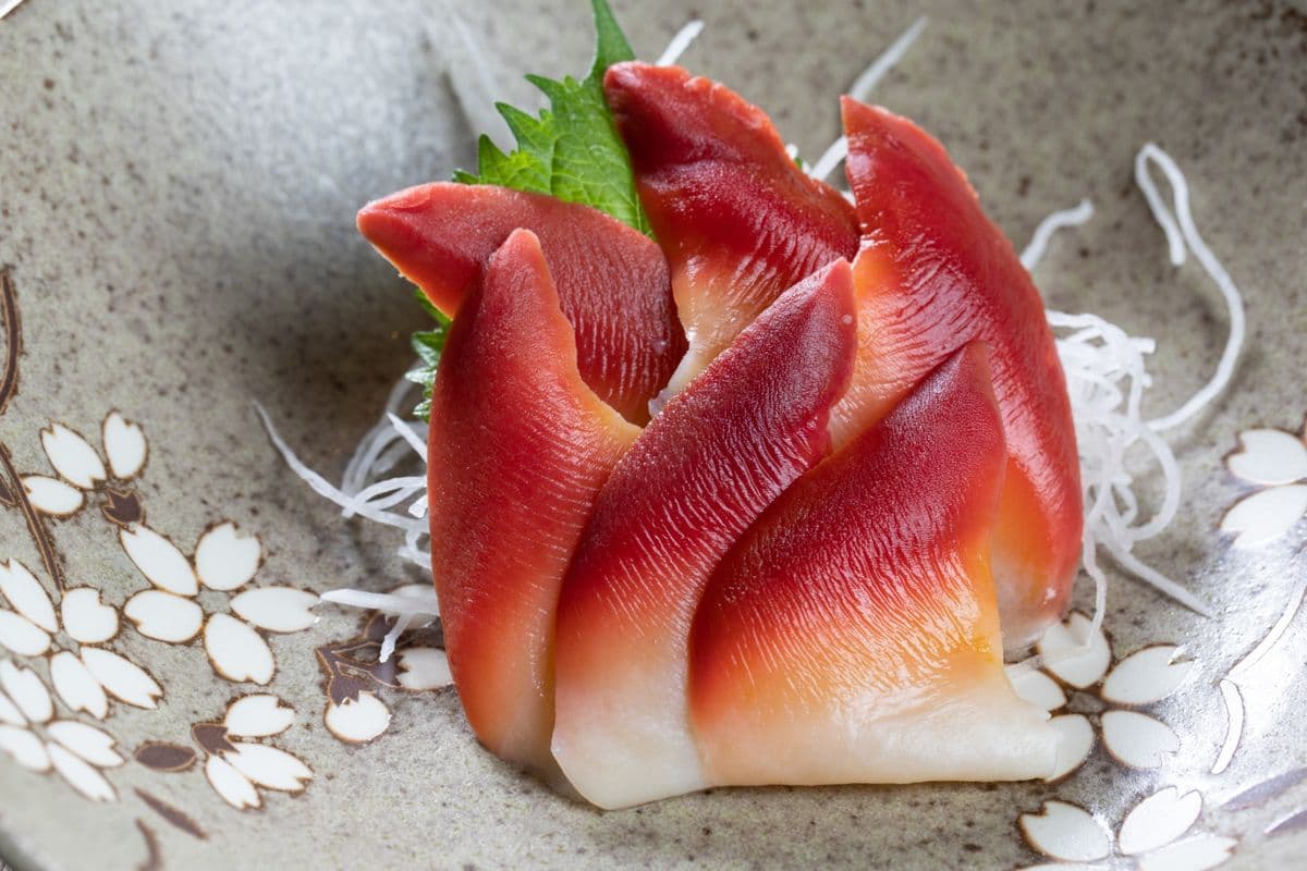 B01. Hokkigai Sashimi
