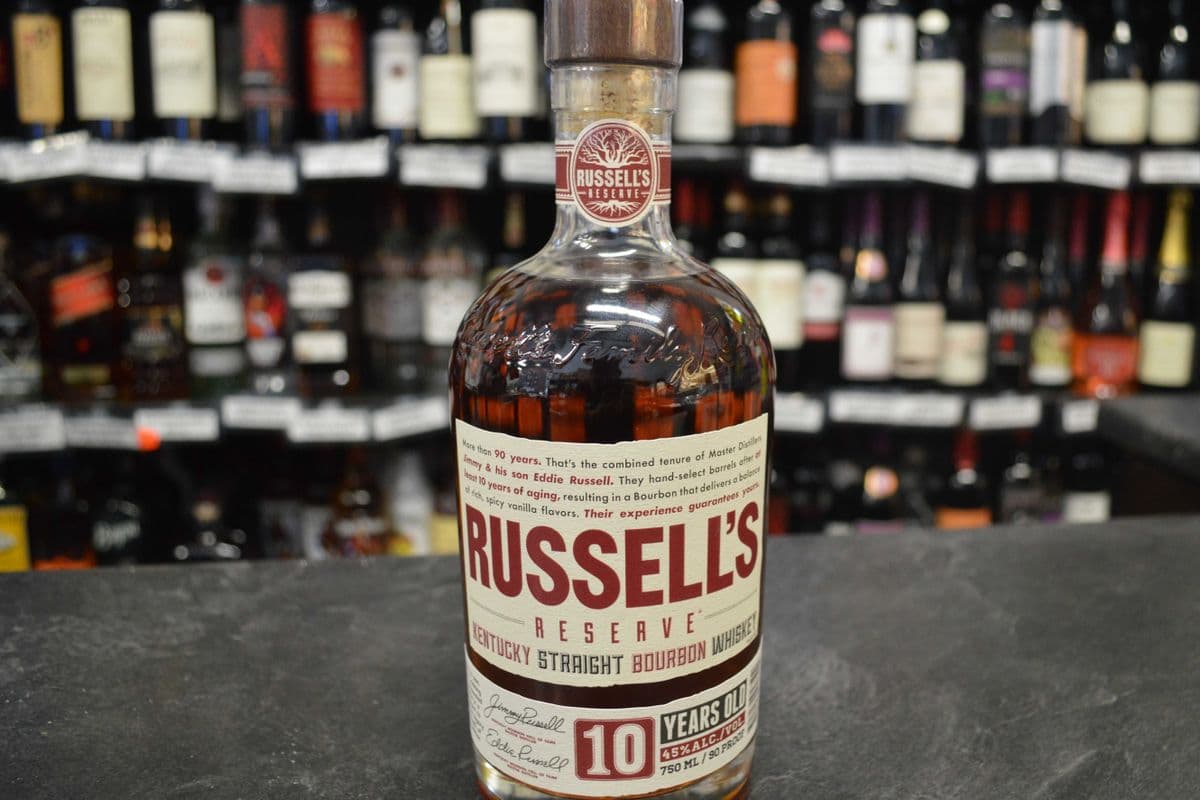 Wild Turkey Russell's Reserve 10 Years Old Whisky (750 ml) (1 x 750ml)