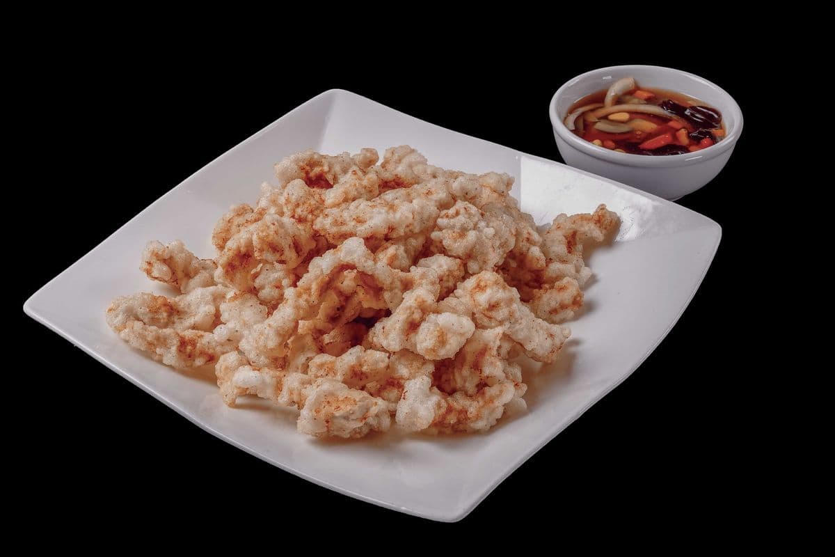 18. 탕수육 Tangsuyuk(Sweet and Sour Pork)