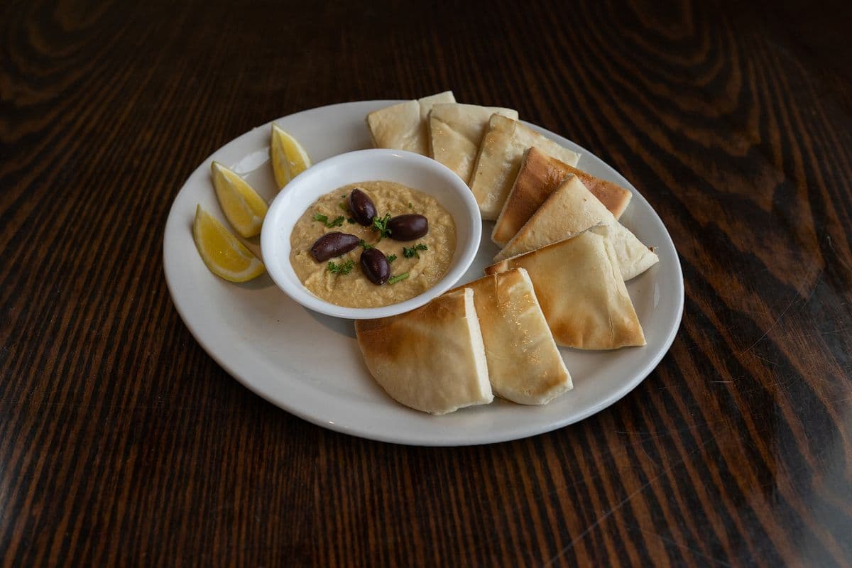 Pita and Hummus