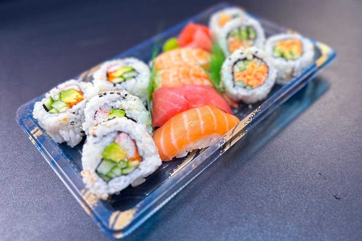 Nigiri and Roll Combo