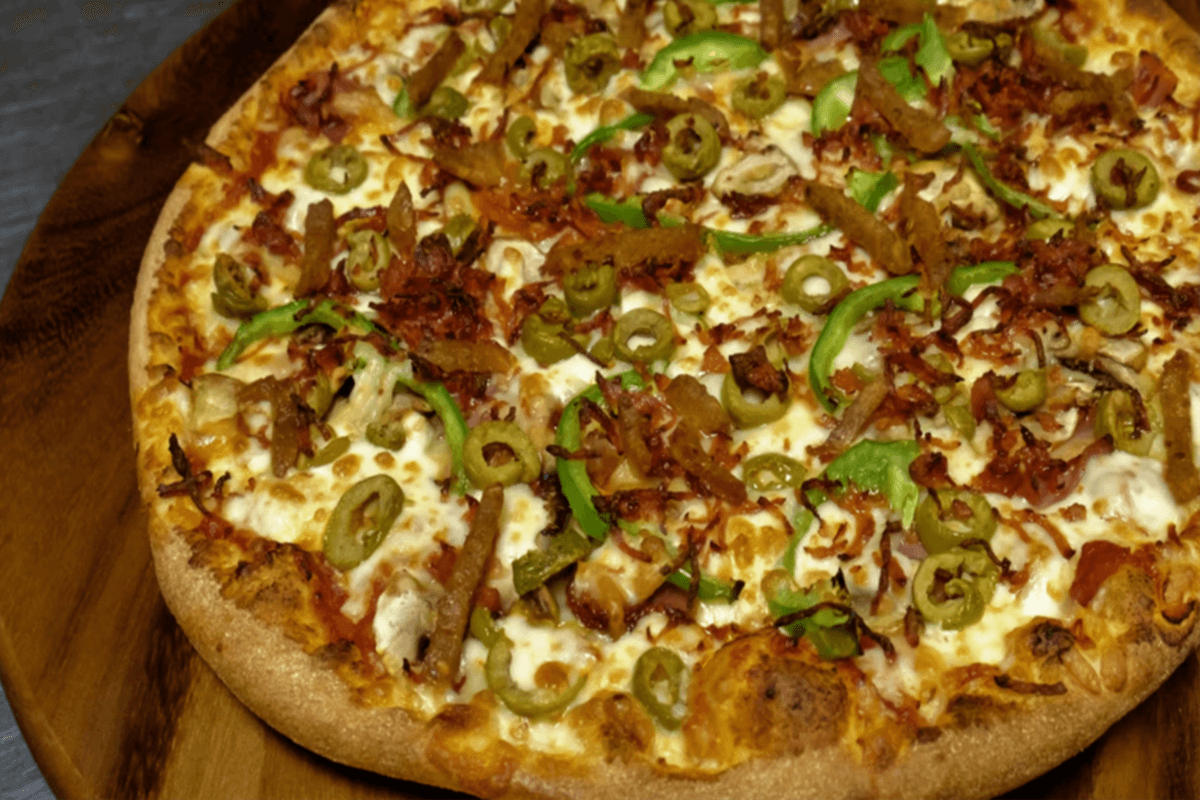 16" X-Large Italian Boy Pizza