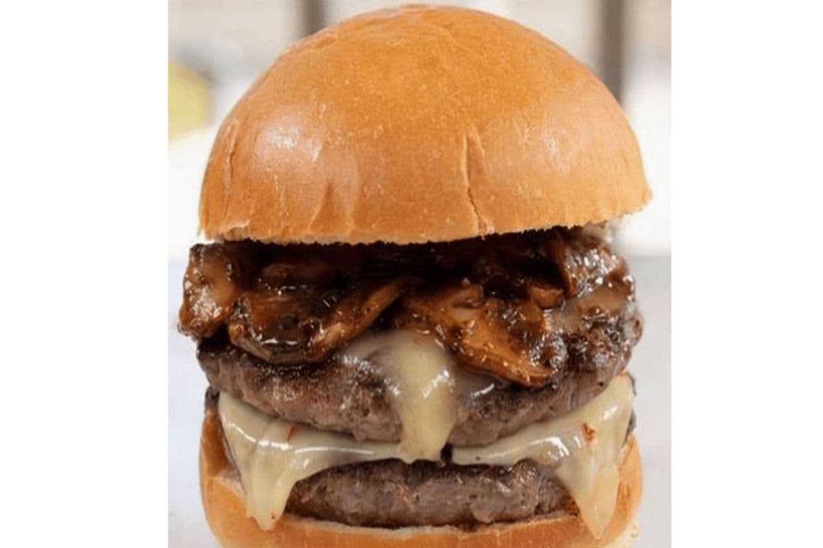 Pepper Jack's Burger