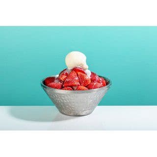 STRAWBERRY Bingsu/ 딸기 빙수/ 草莓刨冰