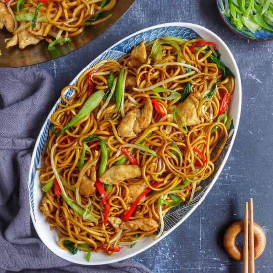 Chicken noodles / Chicken Noodles