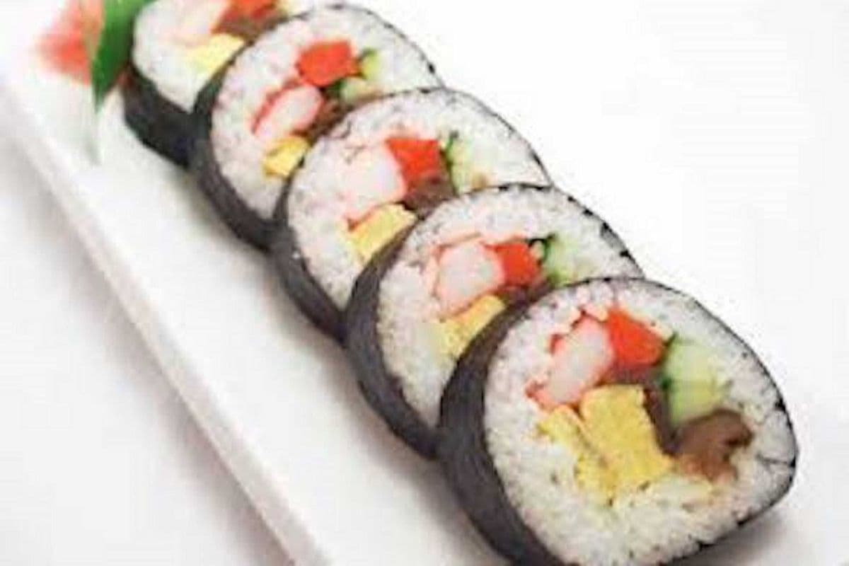 Futomaki (8 pcs)