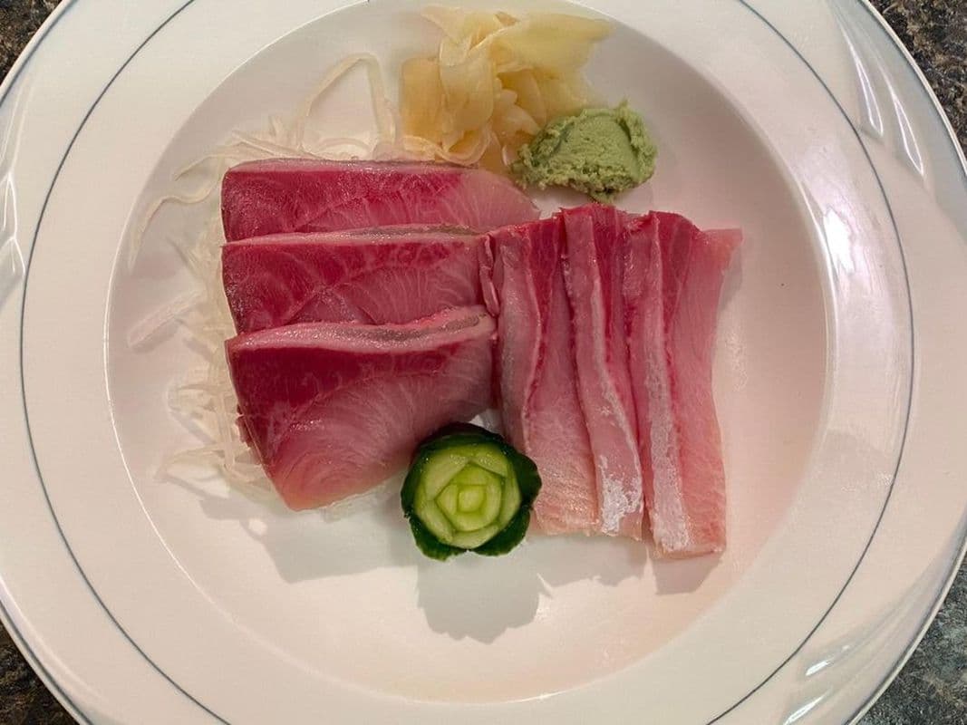 Hamachi Sashimi