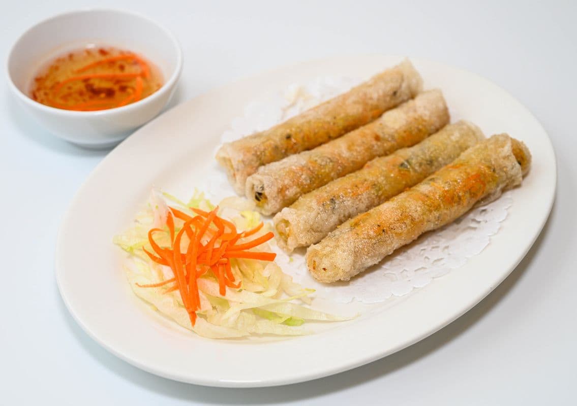 106. Gluten-Free Vegetarian Spring Rolls (4 pcs)