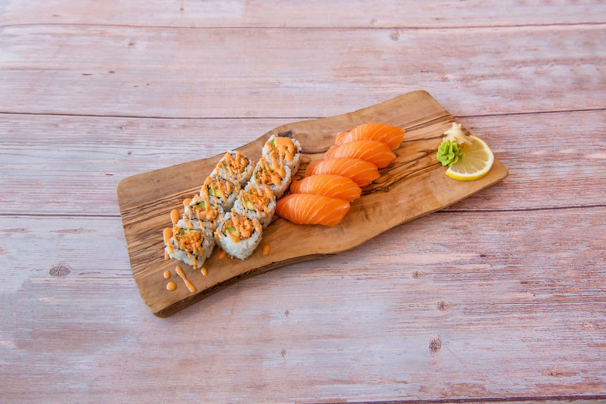 Salmon Sushi (5pcs) with Dynamite Roll (5pcs) Combo