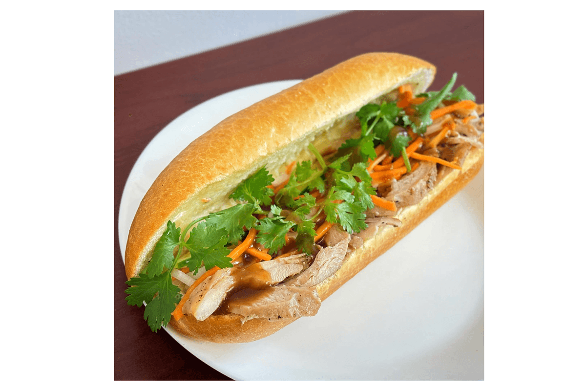 Sandwich au poulet grillé / Grilled Chicken Sandwich