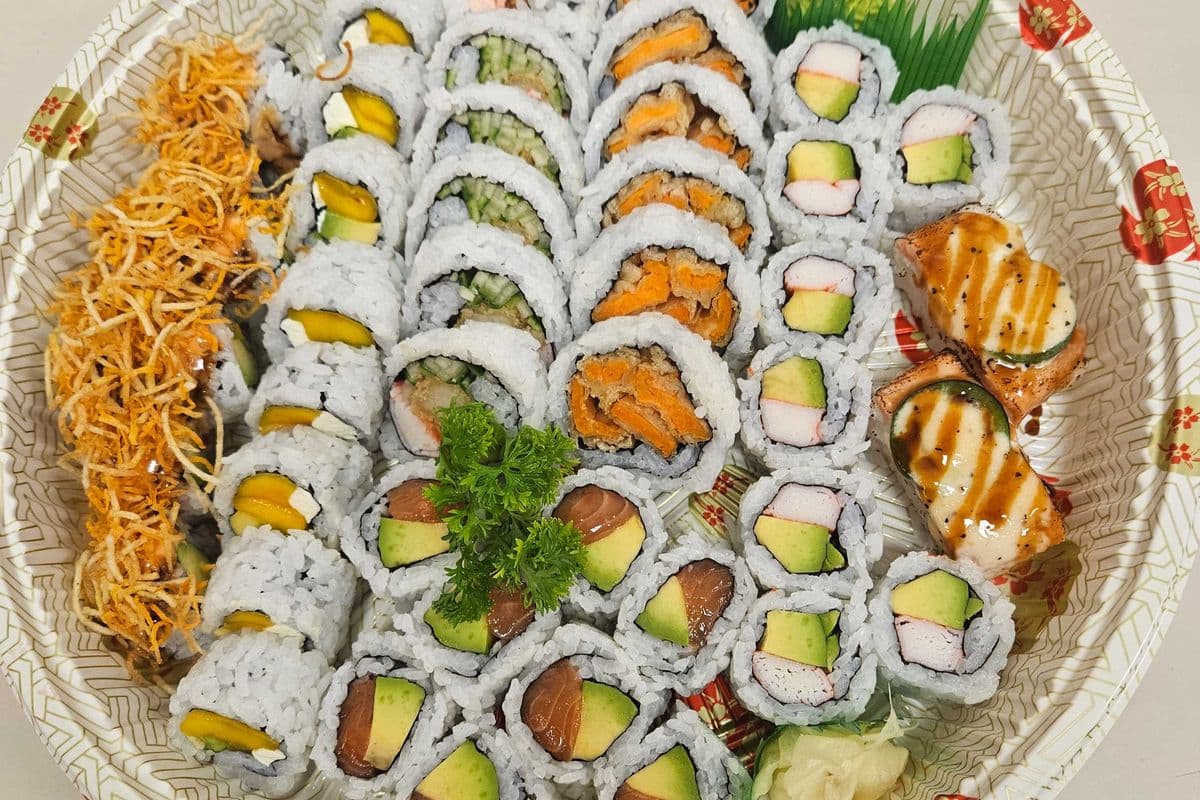 Roll Tray (56 Pcs)