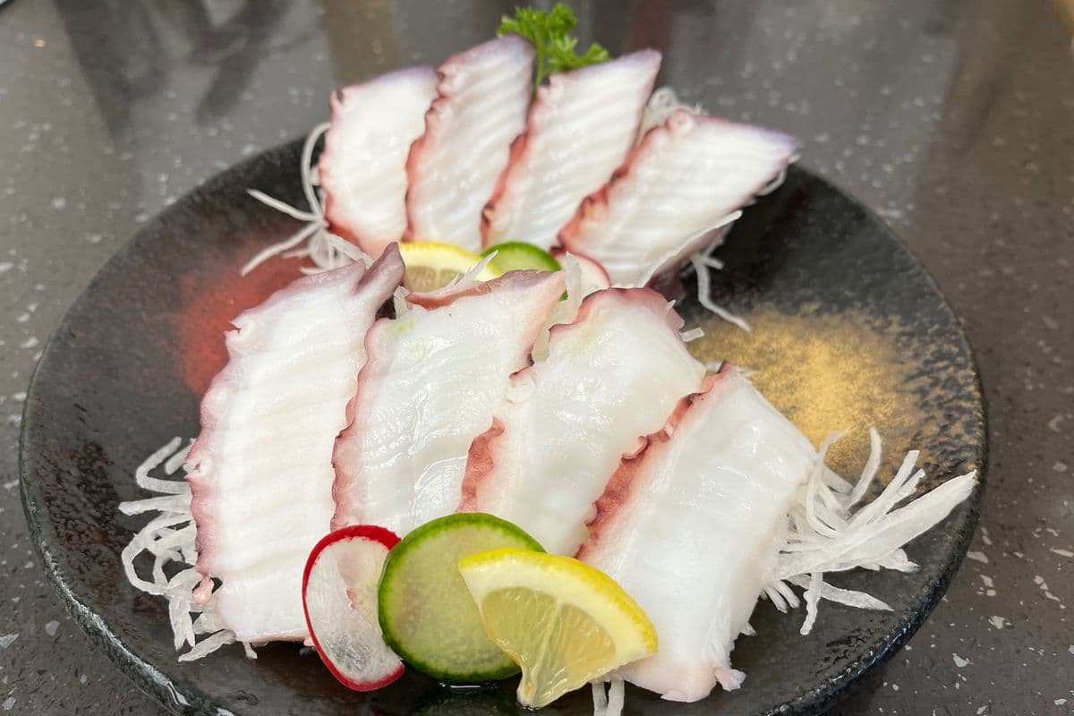 8PCS TAKO Sashimi
