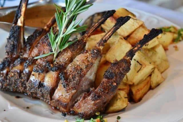 Carré d'agneau / Rack of Lamb