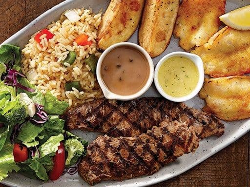 Steak Casa et crevettes papillon / Steak Casa & Butterfly Shrimp
