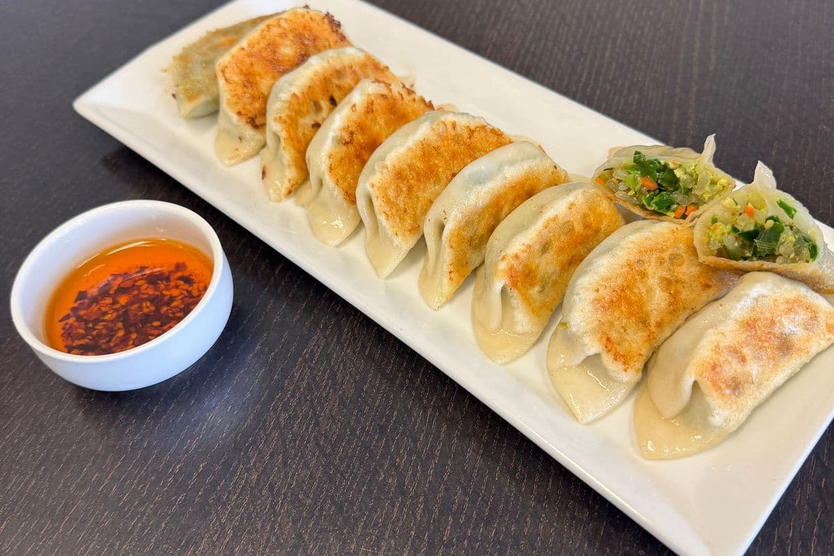 Veggie Dumplings 12Pcs