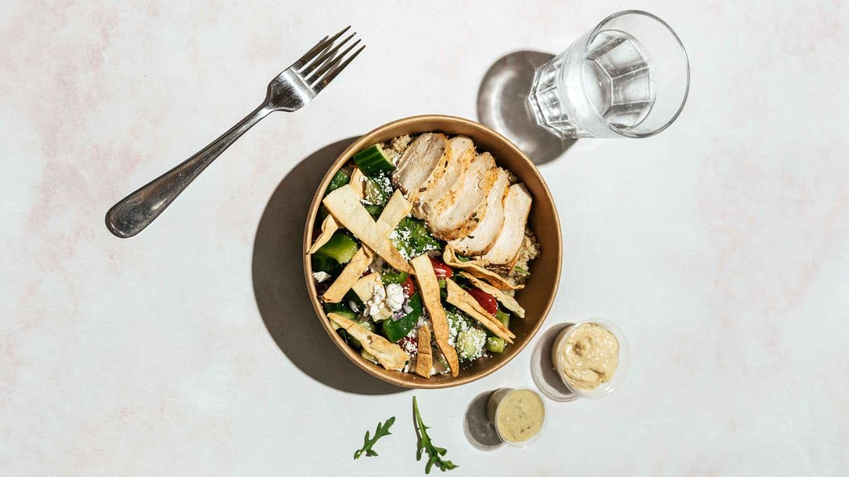 Mediterranean Quinoa Bowl