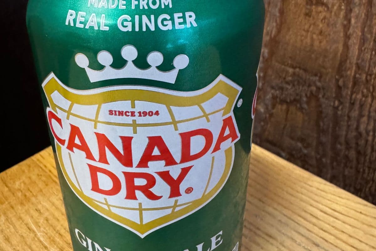 Canned Canada Dry Ginger Ale