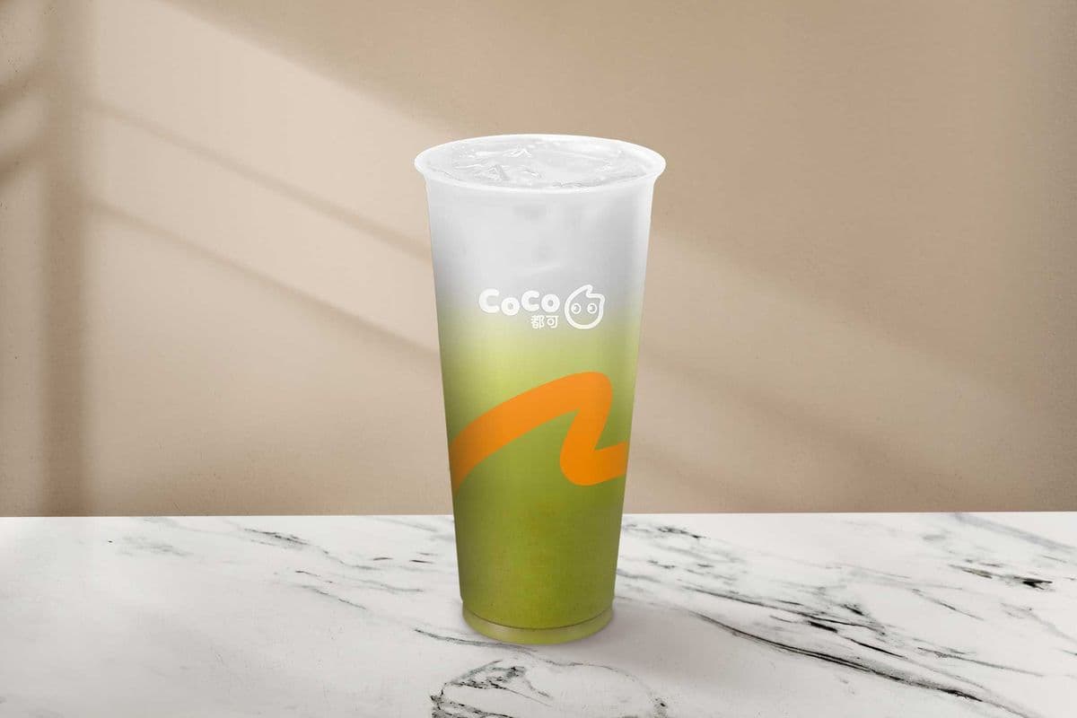Matcha au lait frais, / Matcha Latte