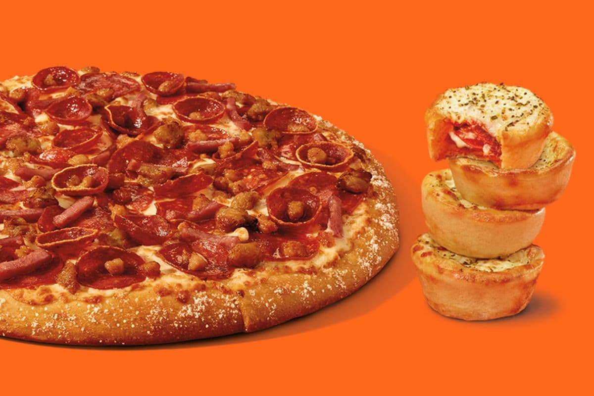 Medium 5 Meat Feast & Pepperoni Crazy Puffs Bundle