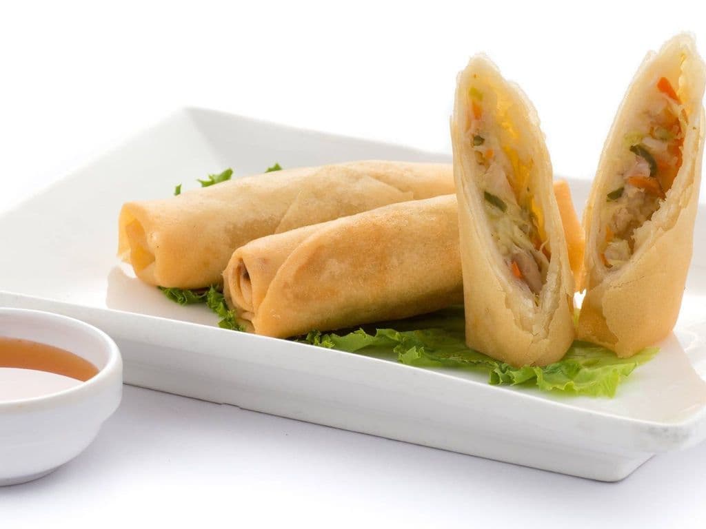 D11 Deep Fried Vegetable Spring Rolls (4 pcs)
