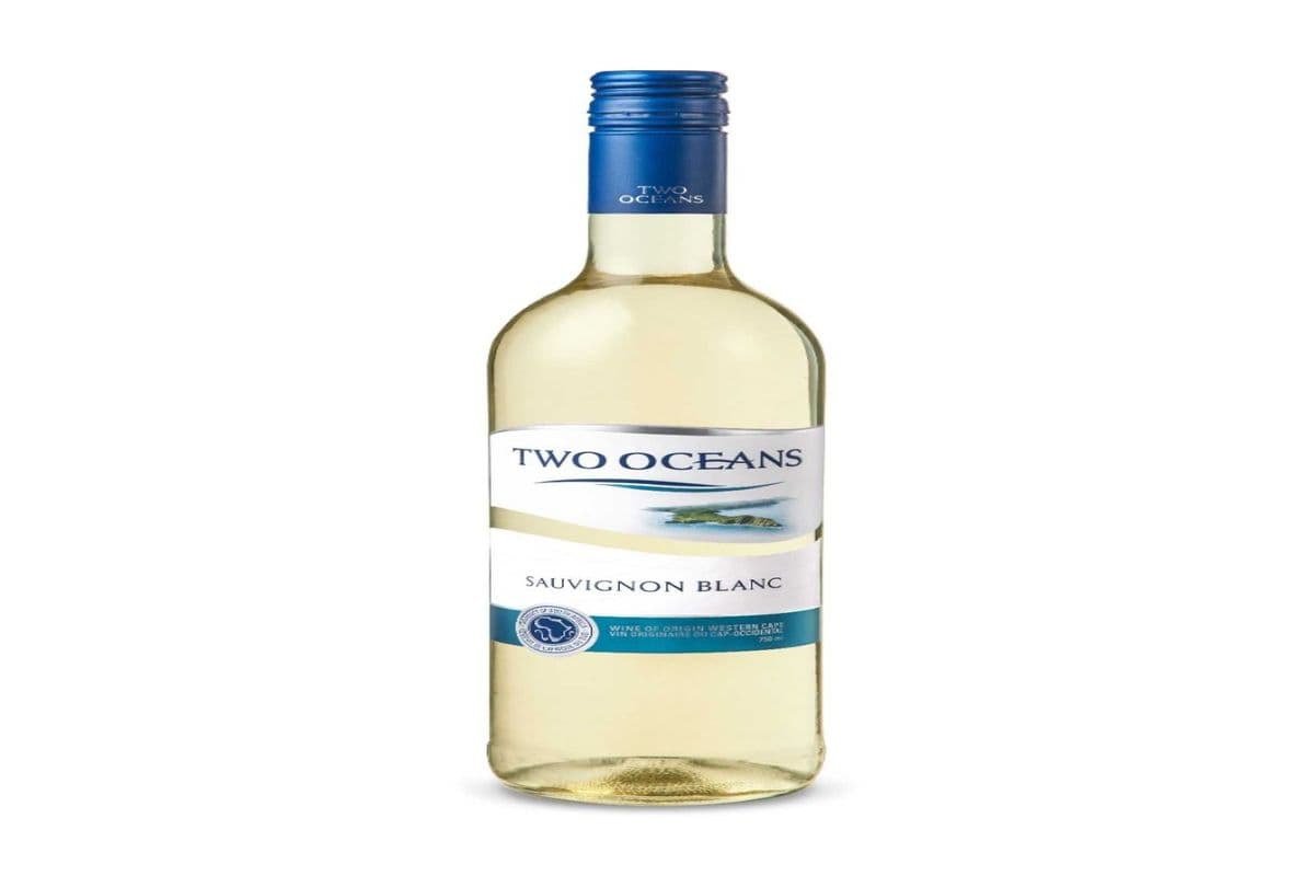 TWO OCEANS SAUVIGNON BLANC (1 x 750 ML)