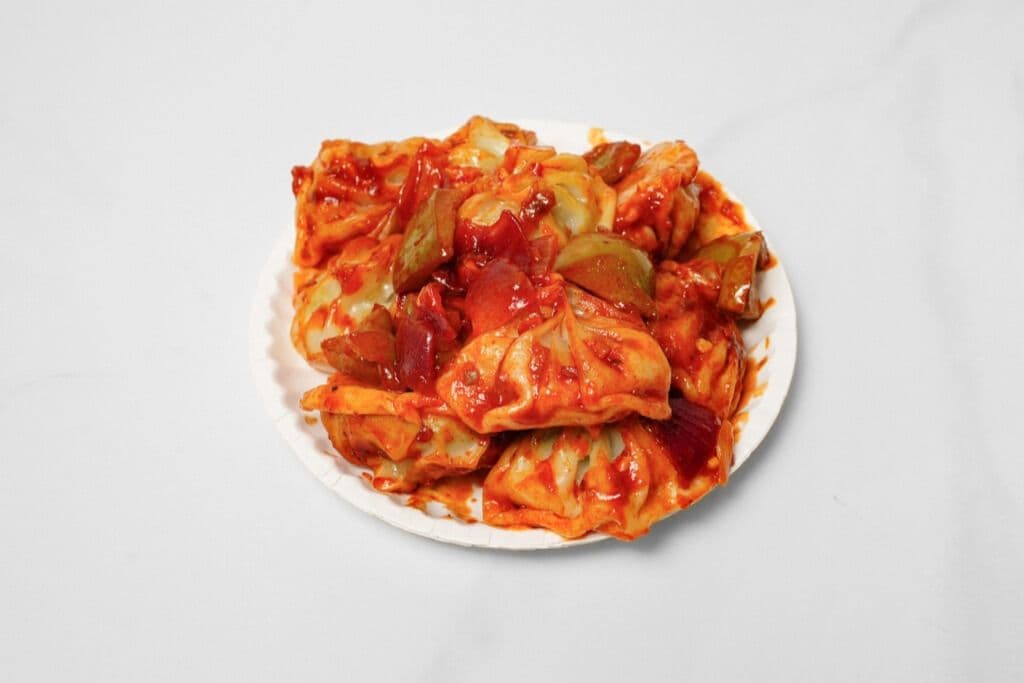 Schezwan Momos Chicken (10 pcs)