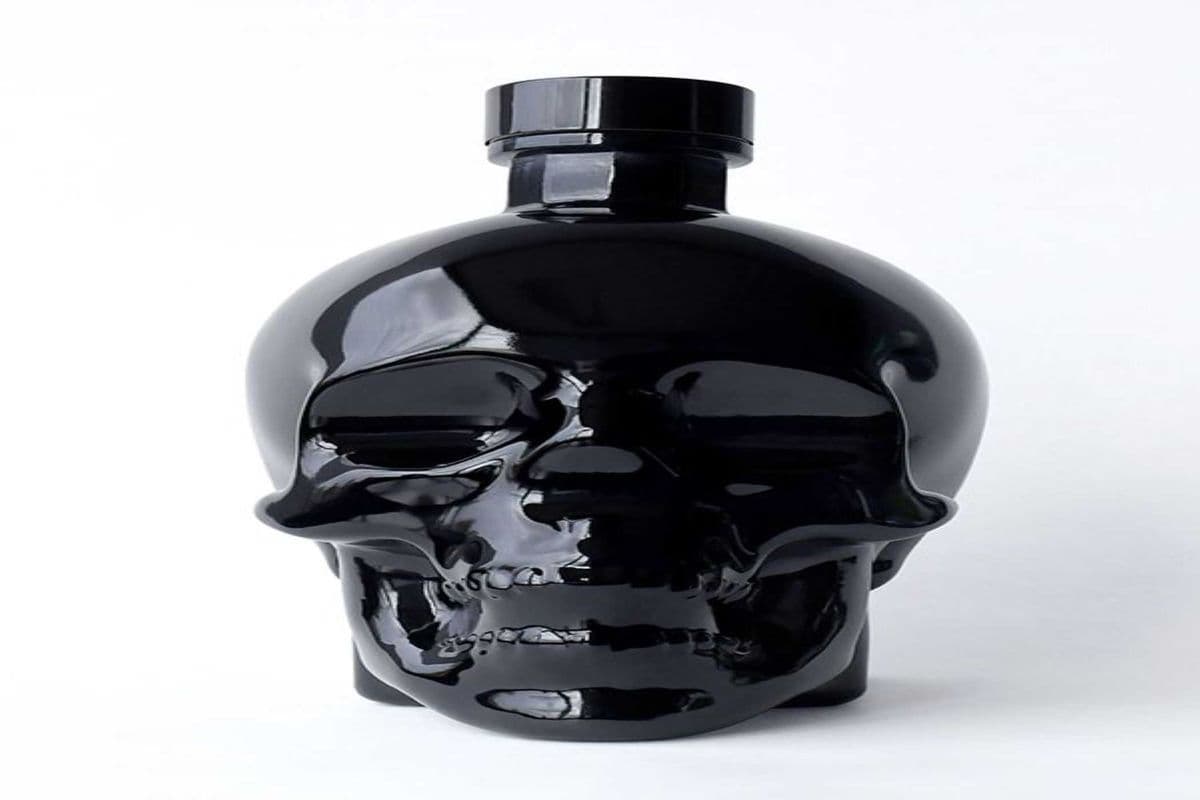 CRYSTAL HEAD VODKA ONYX 750 ML (1 x 750 ML)