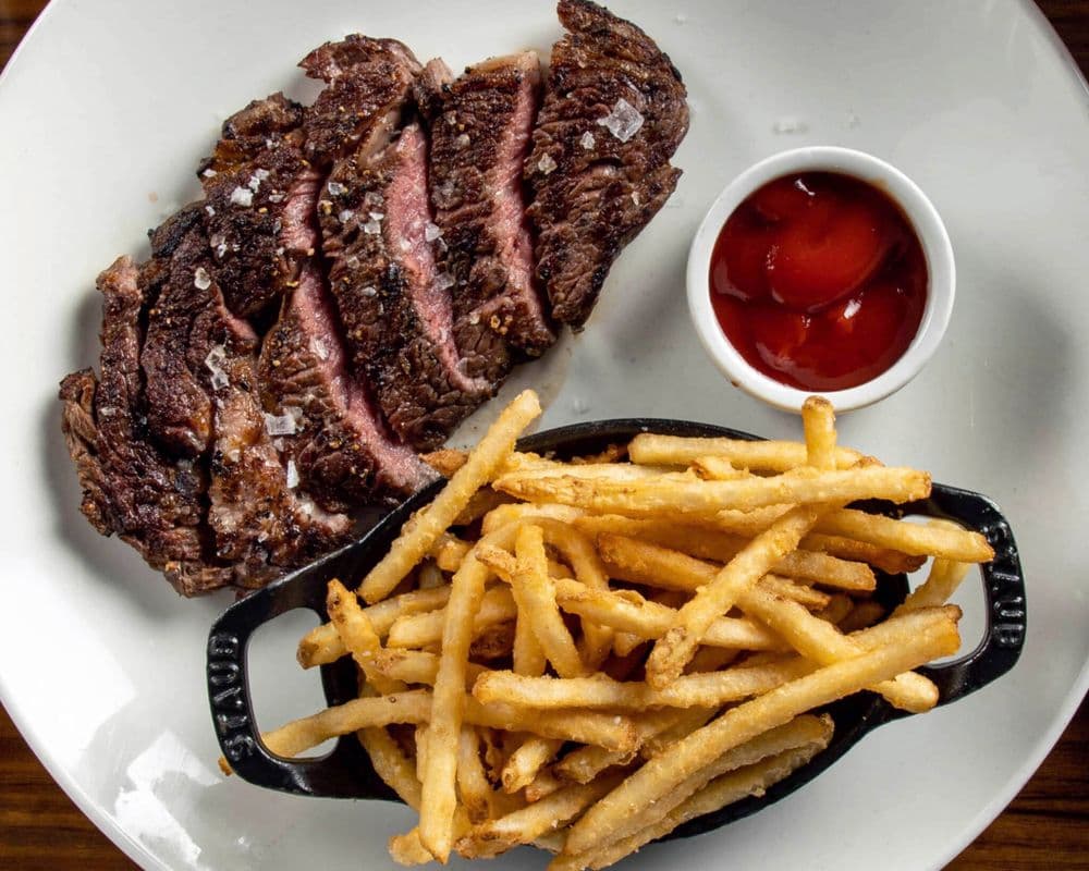 Steak Frites (8 oz)