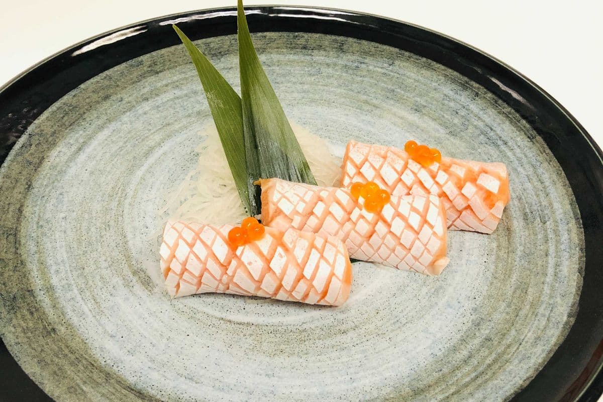 S21 Salmon Belly Sashimi