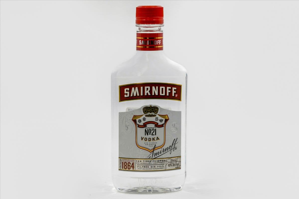 SMIRNOFF VODKA 375ML (1 x 375ML)