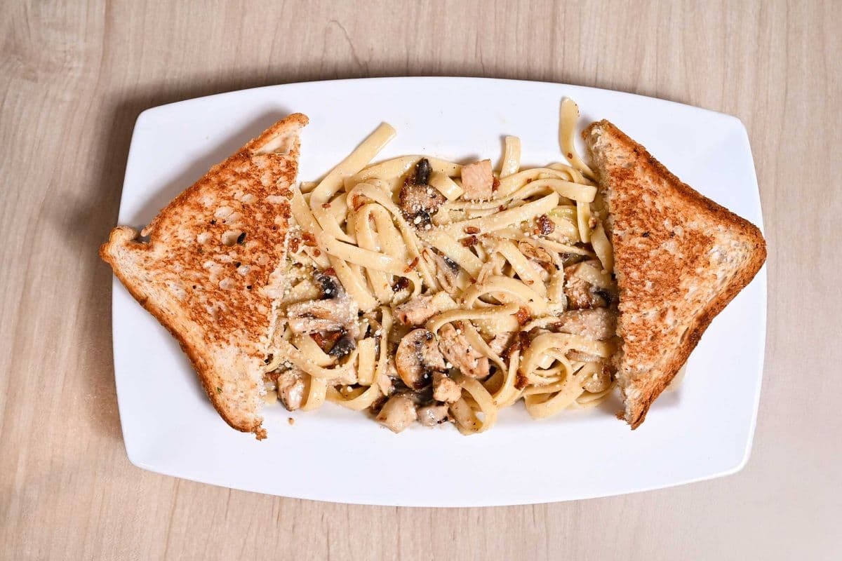 Mushroom Chicken Carbonara