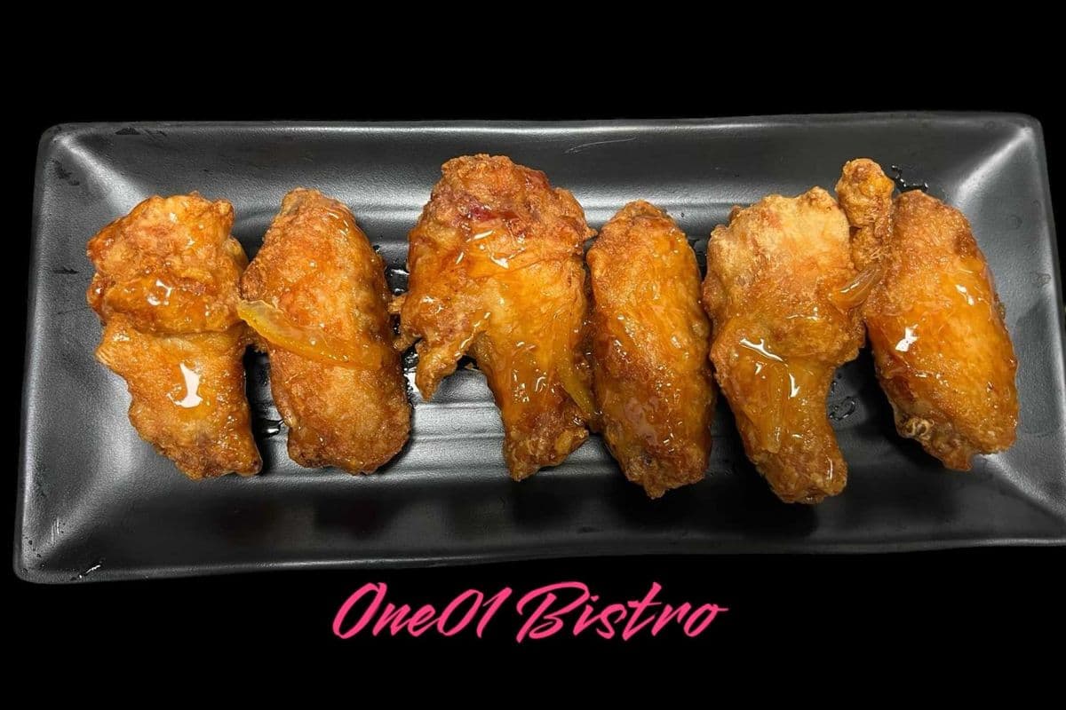 Fried Chicken Wings (6 Pcs) 炸雞翼