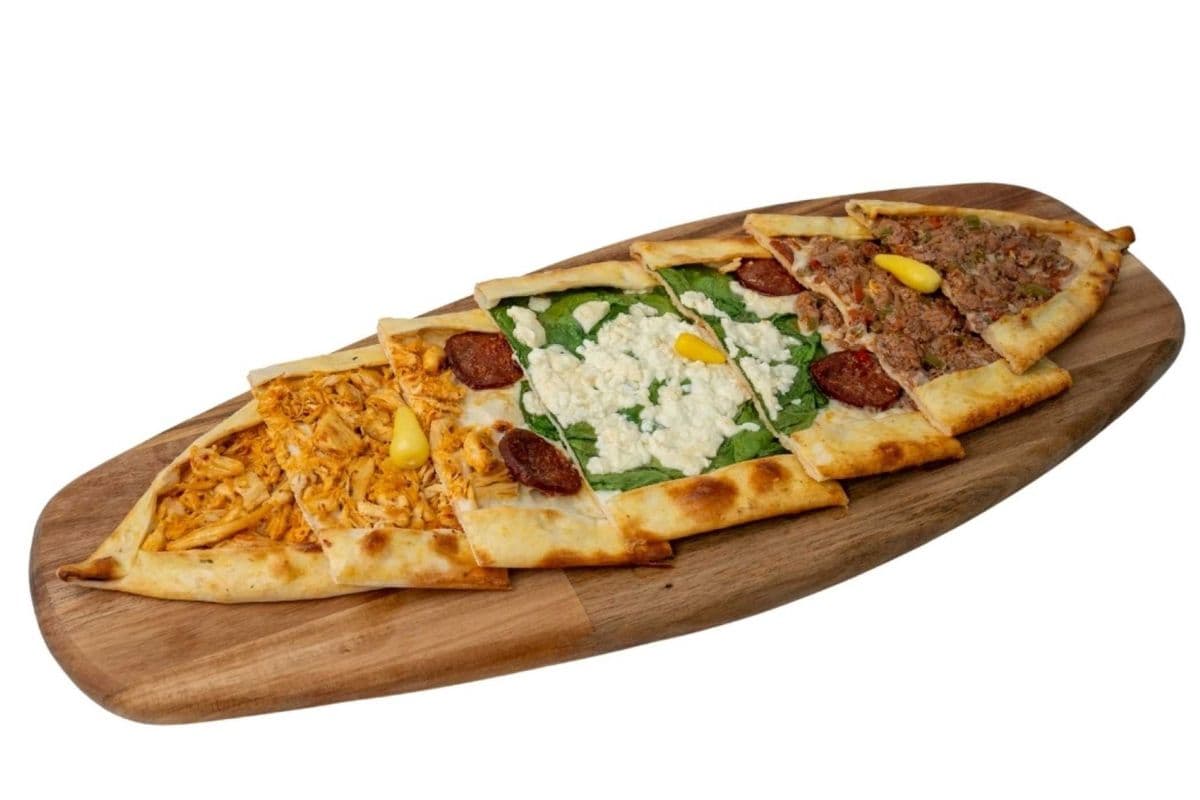Four-Section Pide