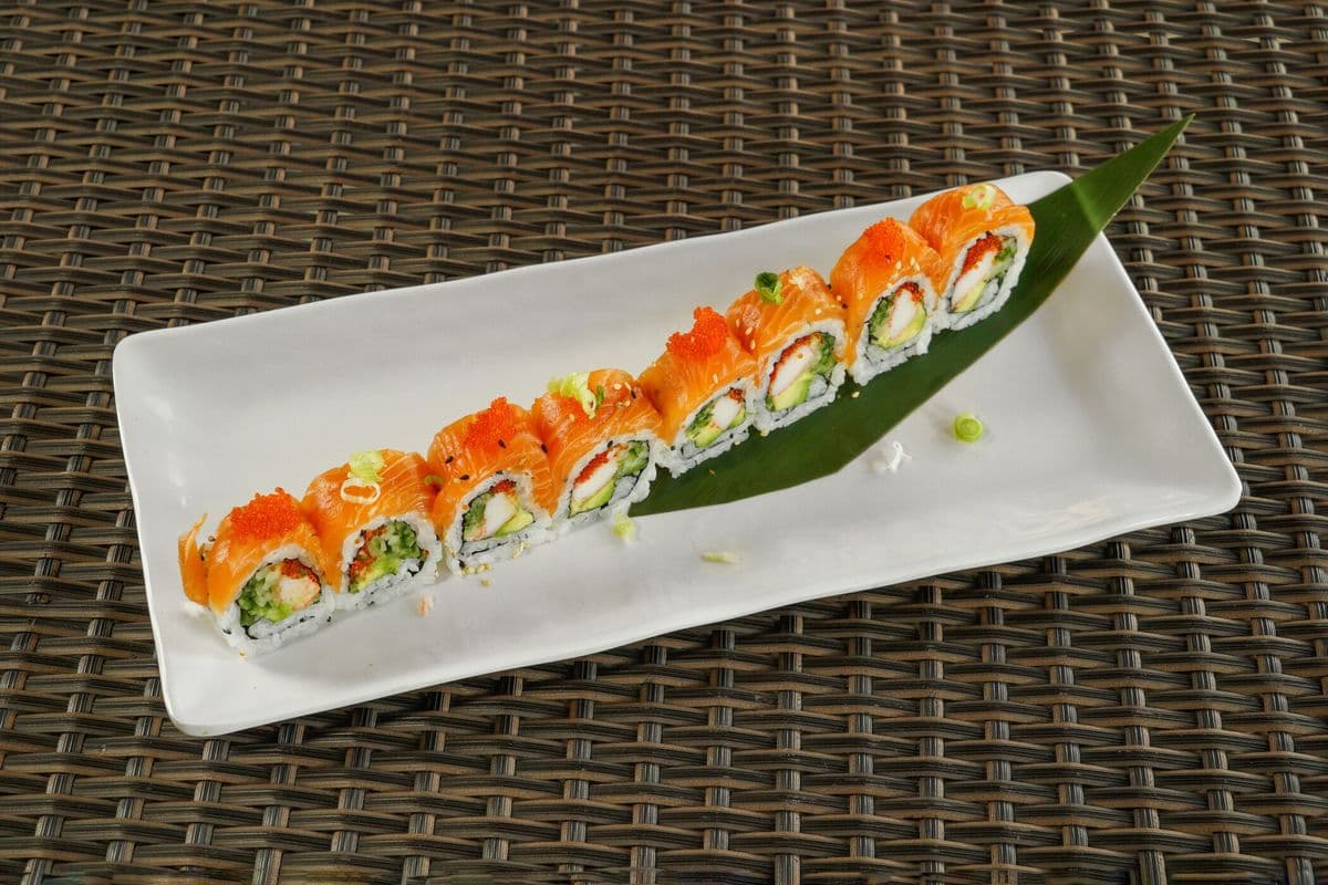 Golden Dragon Maki Roll