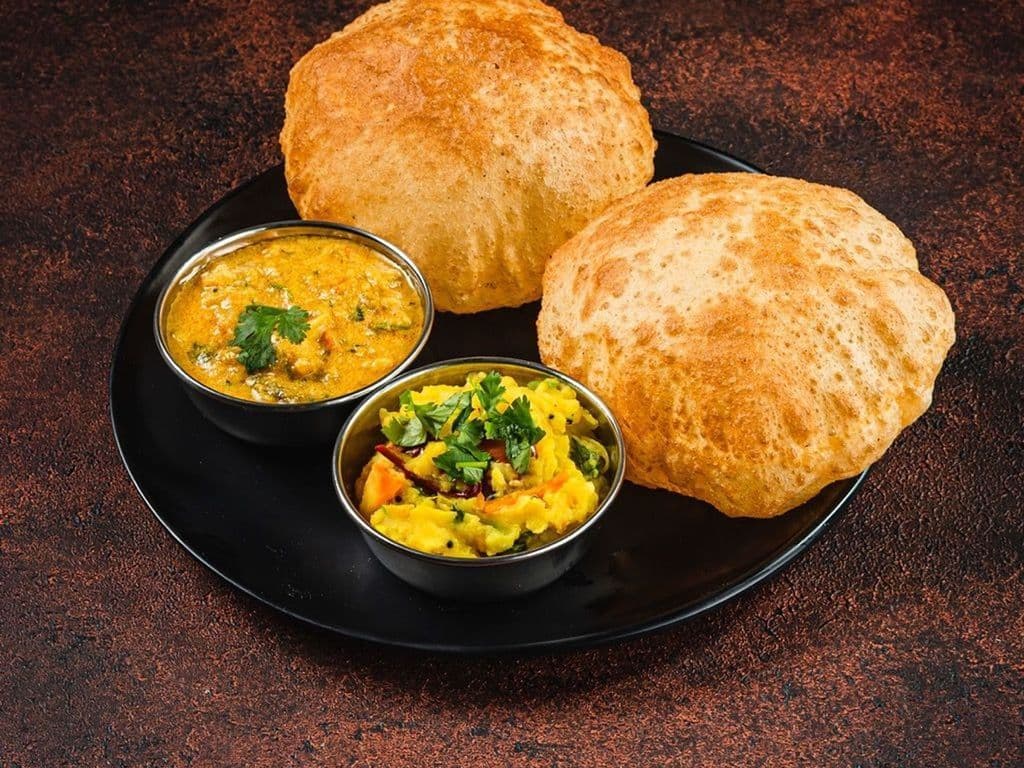 POORI WITH KURMA