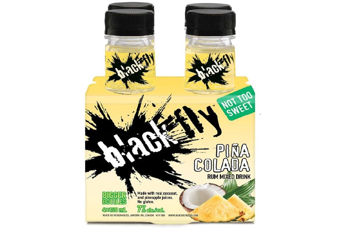 BLACK FLY PINO COLADA 4 BOTTLES (4 x 440 ML)