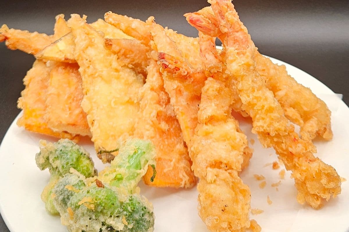 Assorted Tempura (12pcs)