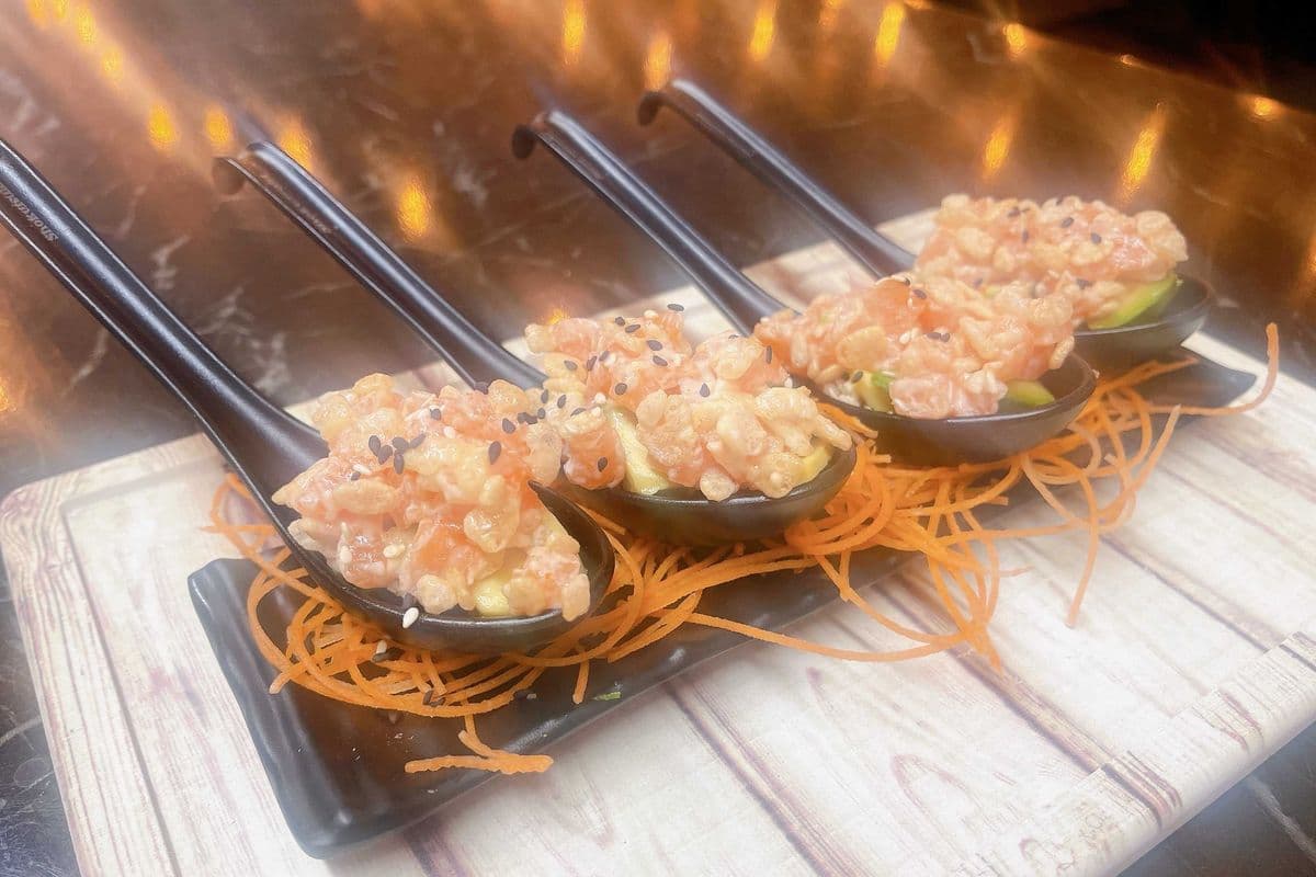 104. Saumon Tartare / Salmon Tartar
