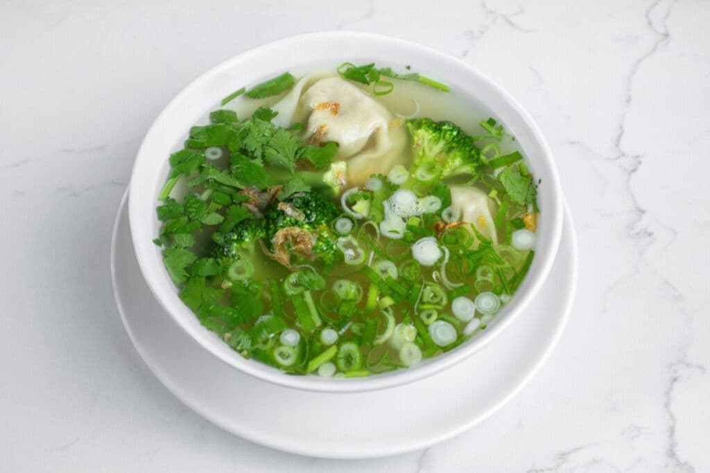 B1. Soupe Wonton / Wonton soup