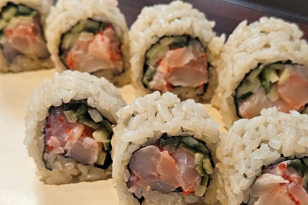 Chopped Scallop Roll (8pcs)