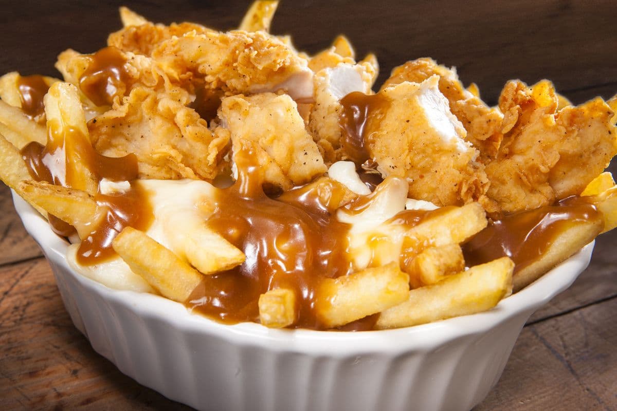 CHICKEN TENDER POUTINE