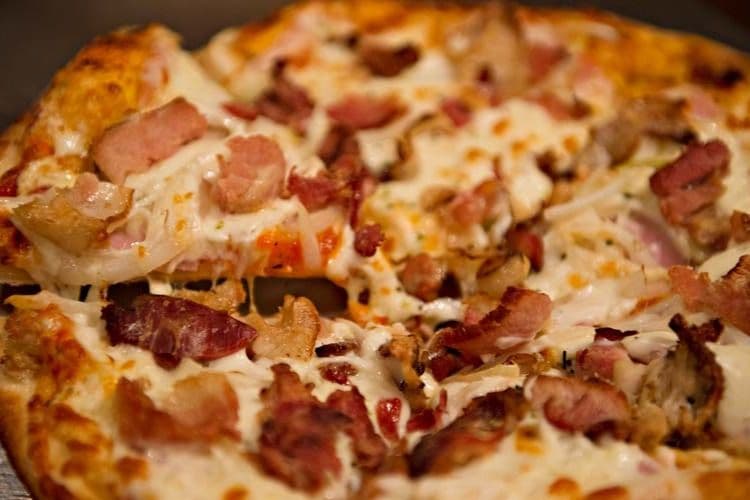 Pizza Amatriciana / Amatriciana Pizza