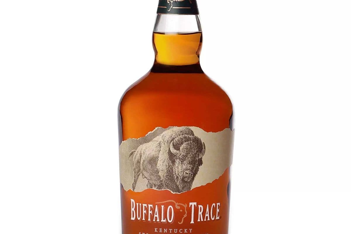 Buffalo Trace Bourbon (750 ml) (1 x 750ml)