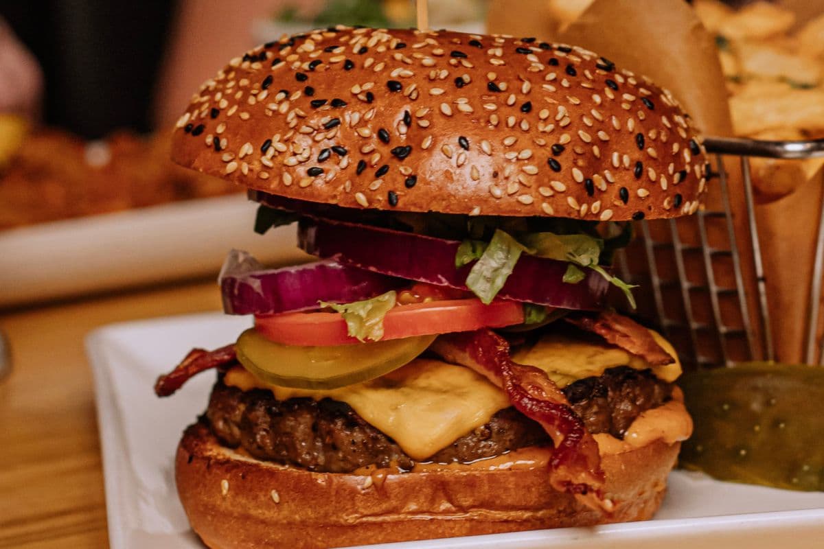 Bacon Cheddar Cheese Burger