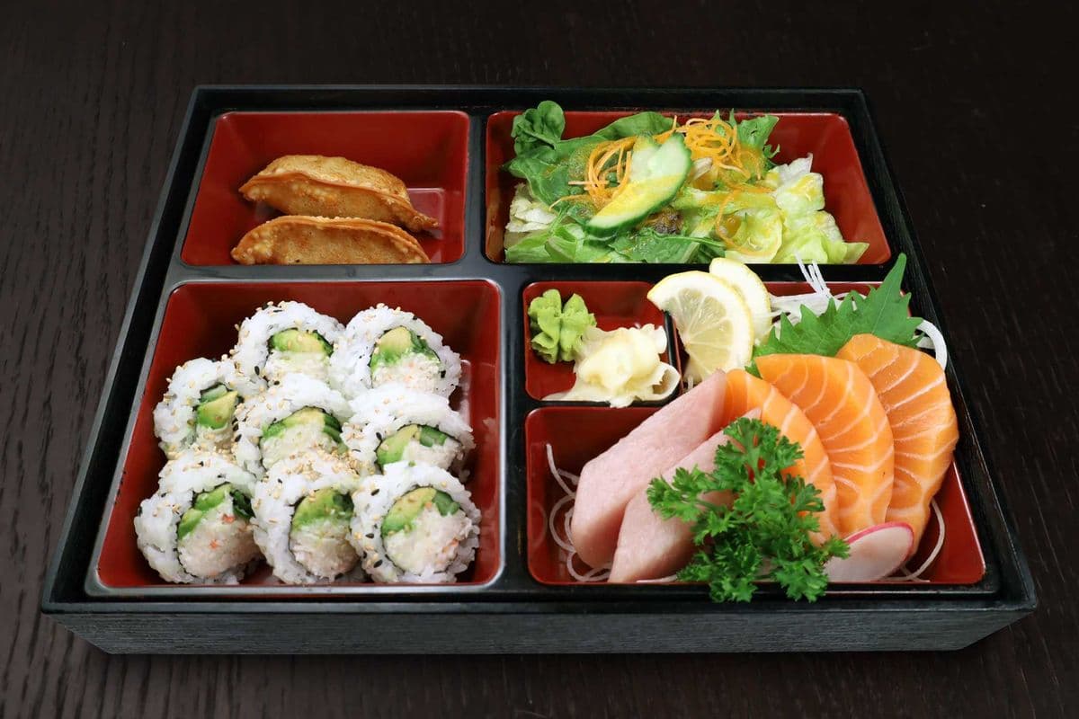 Sushi and Sashimi Bento A
