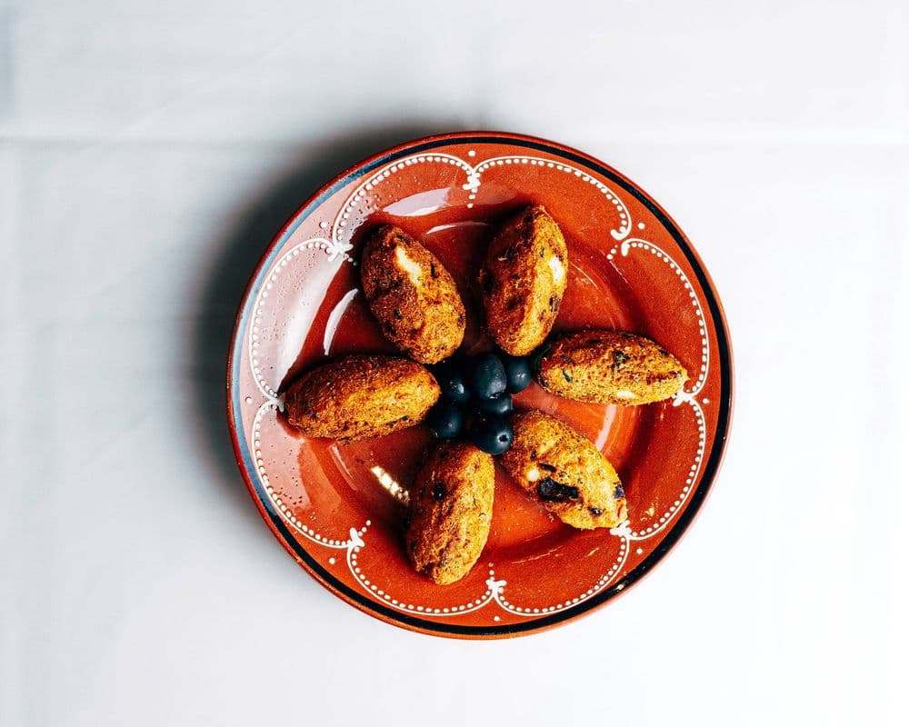 "BOLO DE BACALHAU" Cod Fritter