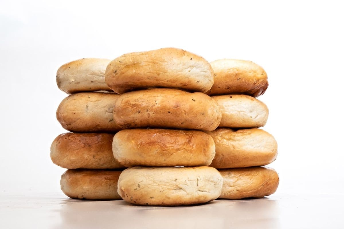 Bagels romarin sel de mer (12 mcx) / Rosemary Sea Salt Bagels (12 pcs)