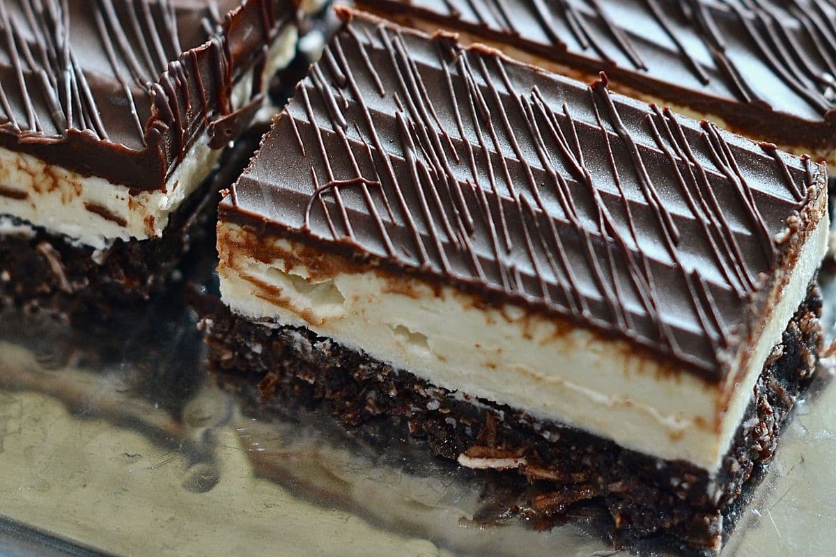 Maple Nanaimo Bars