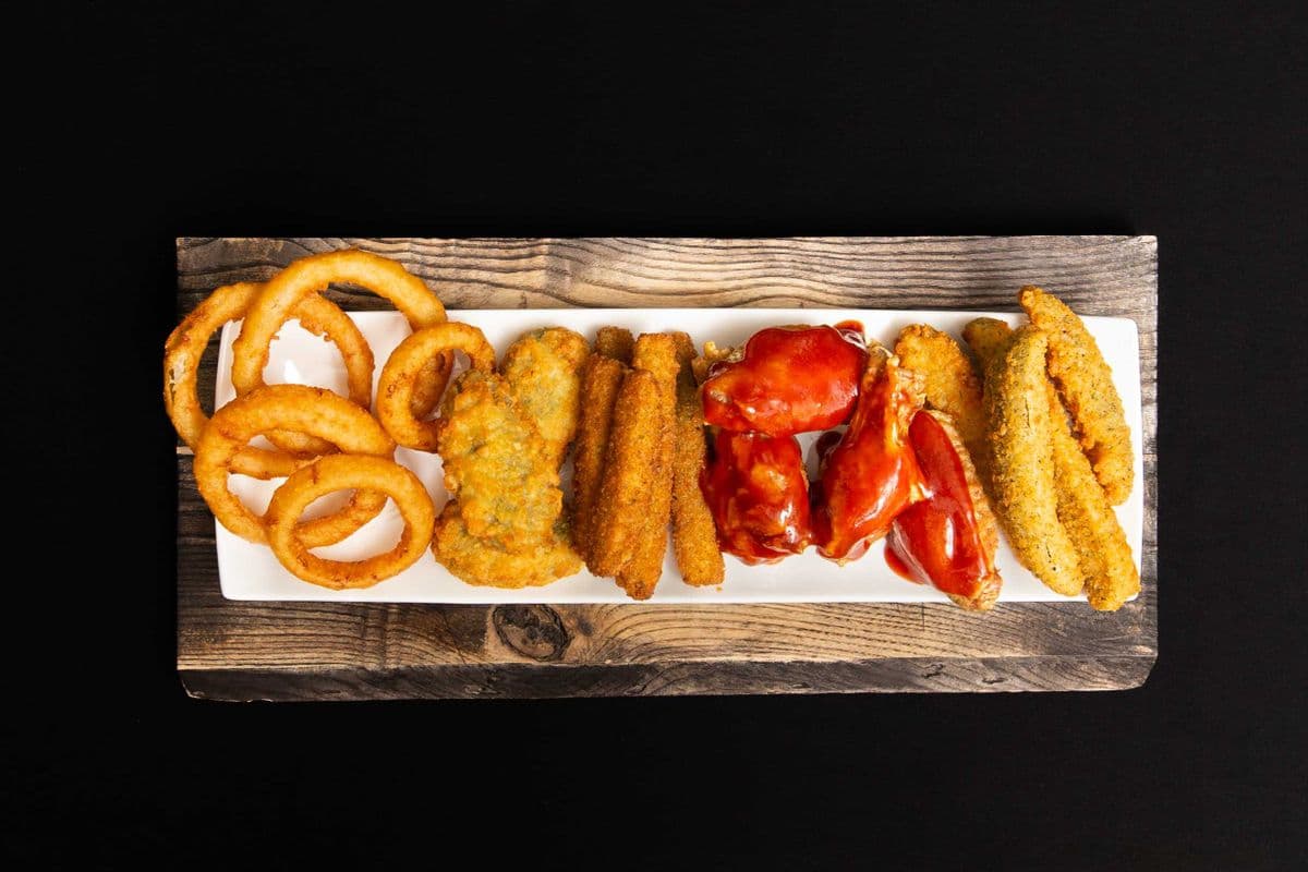 Jalapeno Poppers (8 )