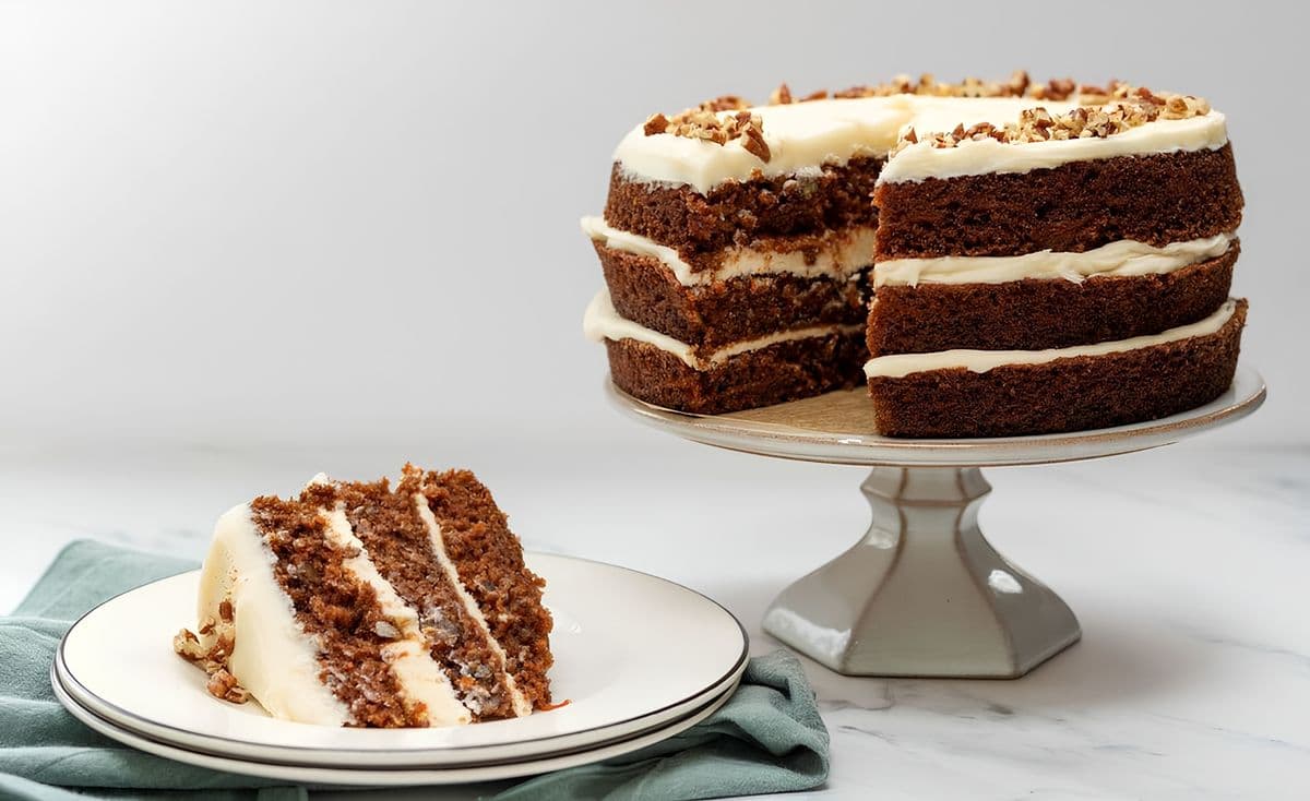 Carrot Cake (V)